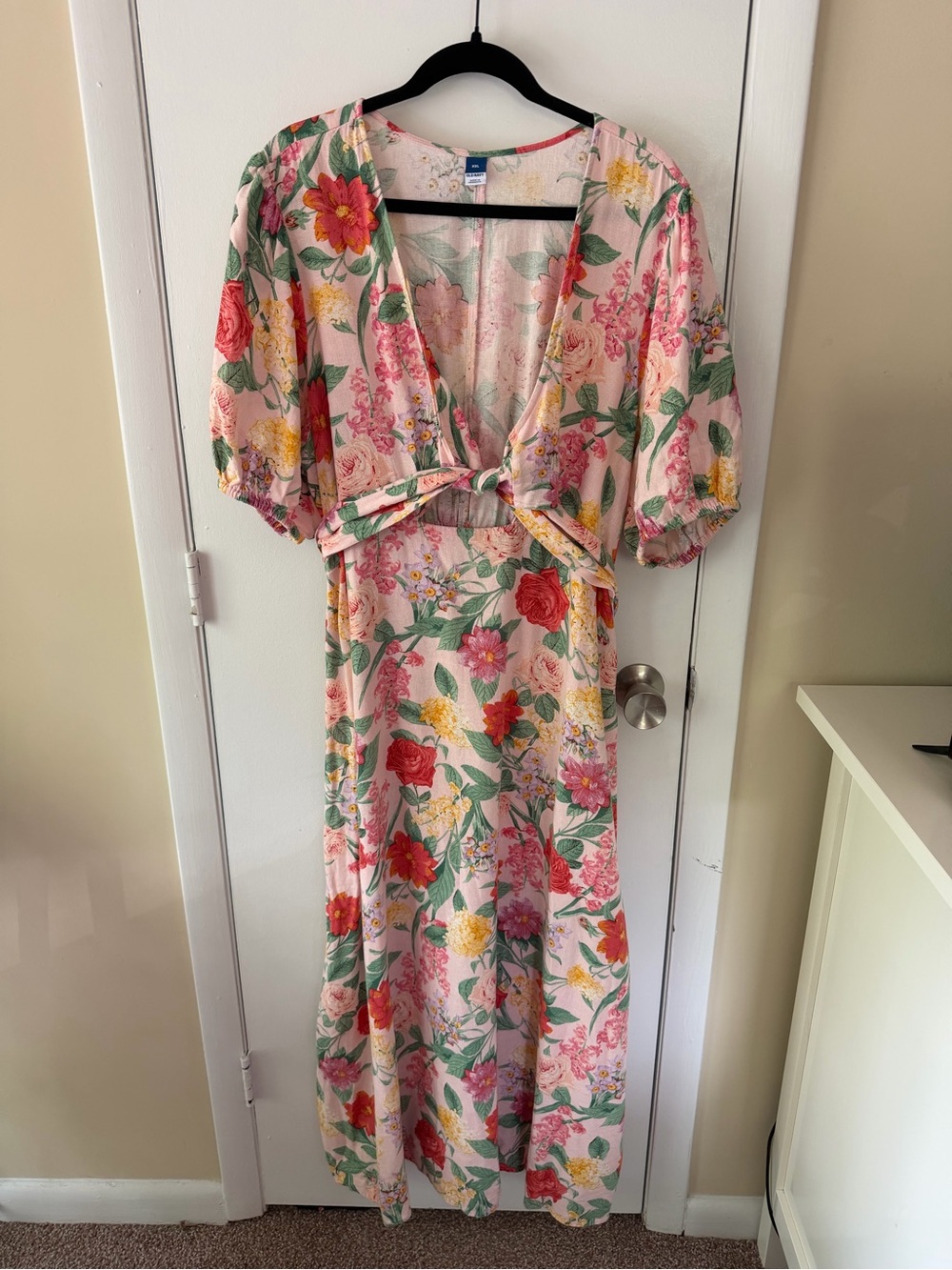 Old Navy Fit & Flare Linen-Blend Maxi Dress - Picture 3 of 8